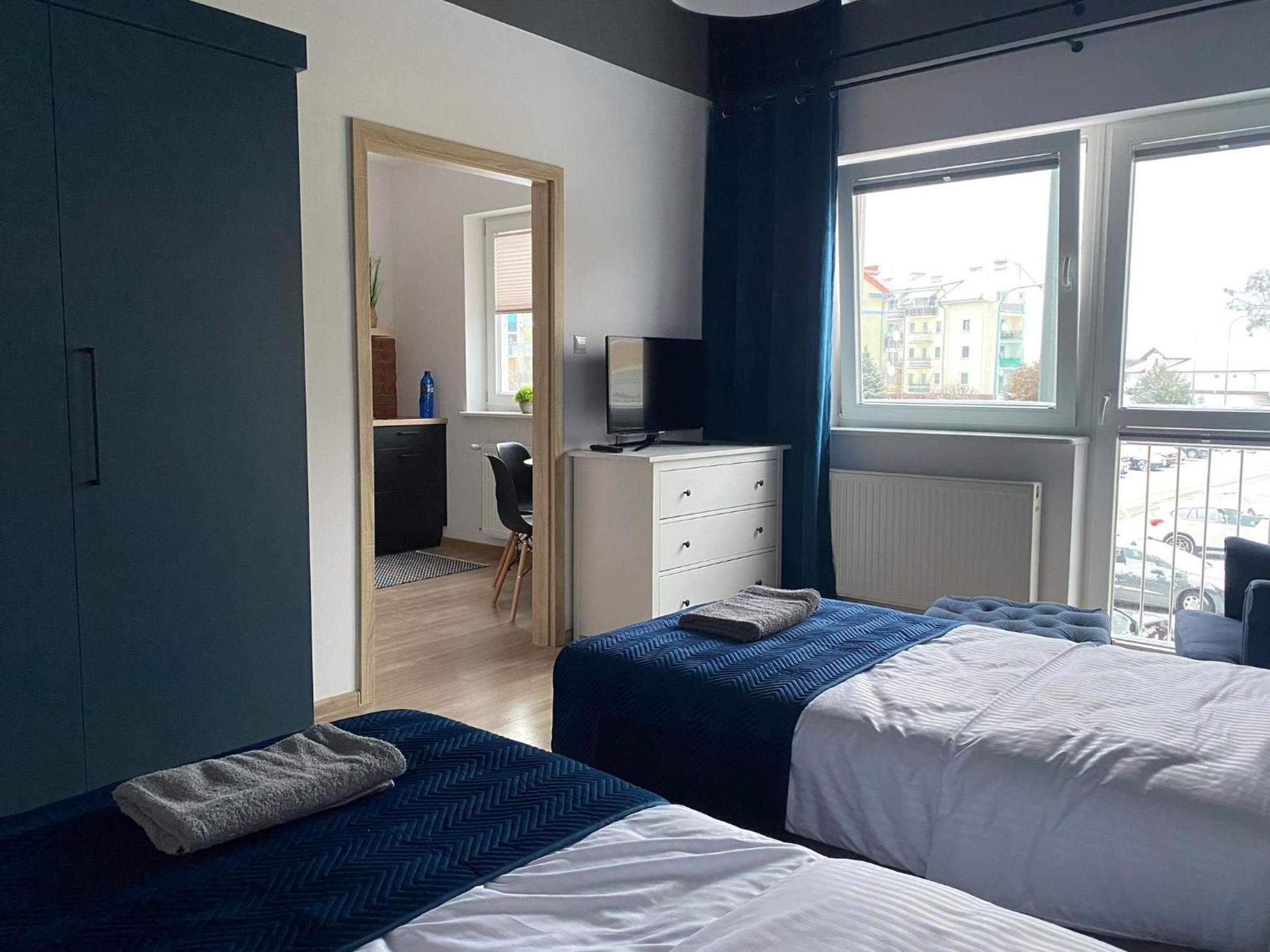 Apartment Black